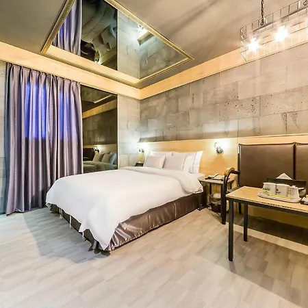 Hotel Chamisso